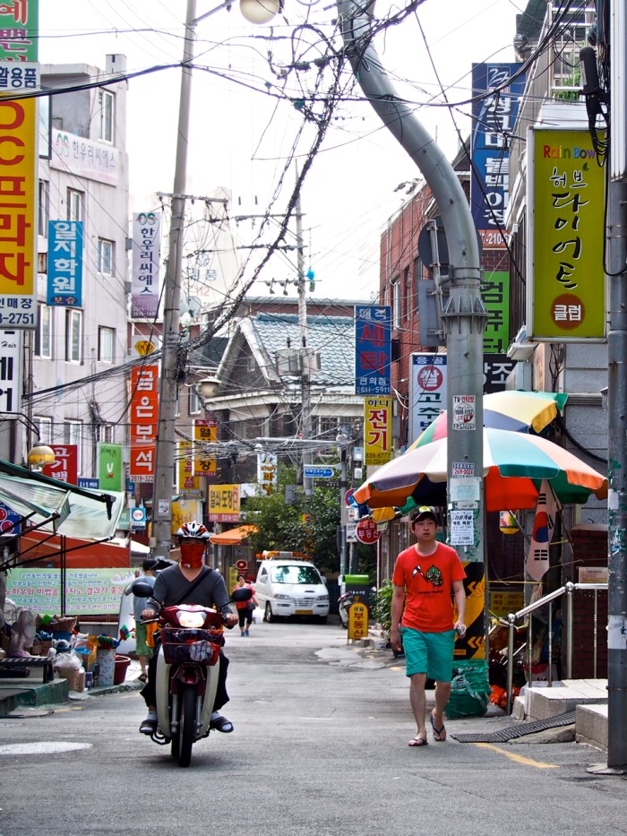 OLYMPUS DIGITAL CAMERA